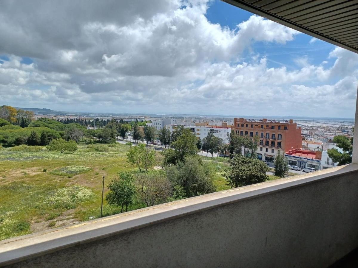 Magnifico Apartamento En El Pto De Sta Maria, Aire Acc, Piscina, Zona Ninos Y Padel El Puerto de Santa María Zewnętrze zdjęcie